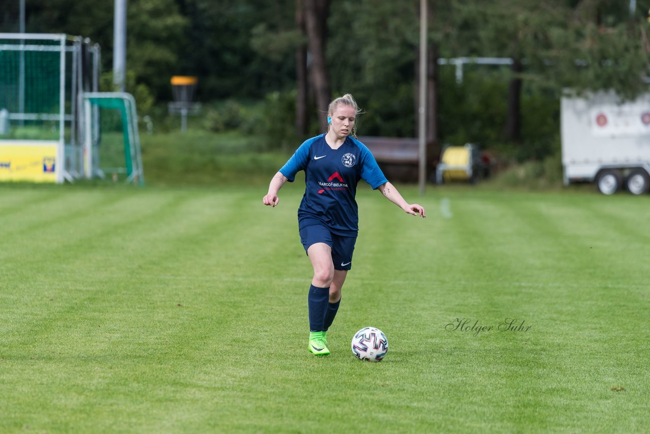 Bild 362 - F SV Boostedt - SV Fortuna St. Juergen : Ergebnis: 2:1